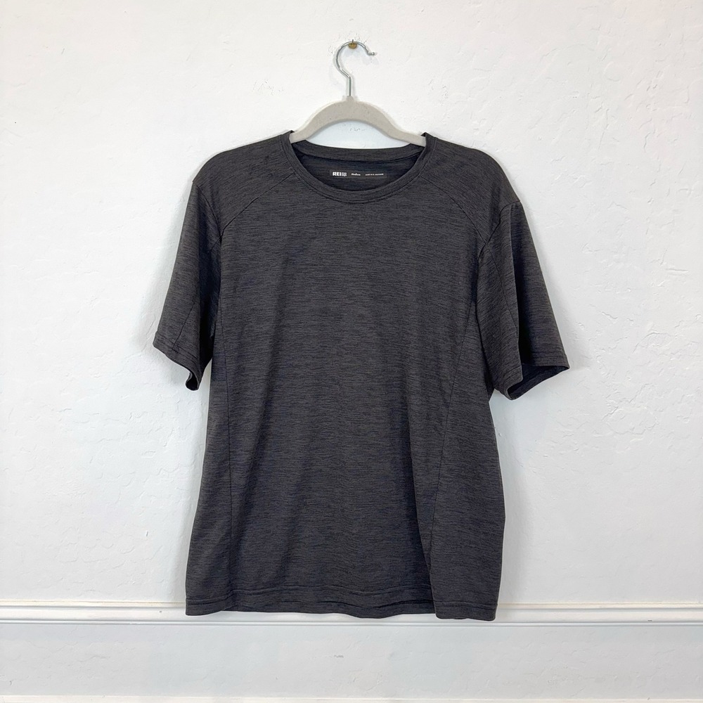 REI Co-op Mens Medium Charcoal Heather‎ Short Sleeve Athletic T Shirt